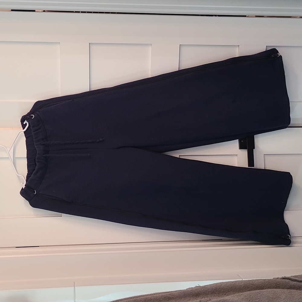 Nike wideleg pants
